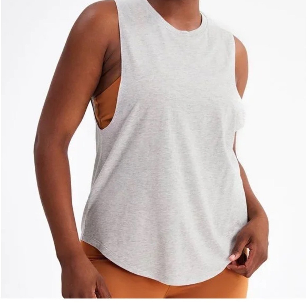 New with tags Girlfriend Collective muscle tank